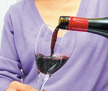 Rising alcohol intake linked to higher risk of atrial fibrillation featured image