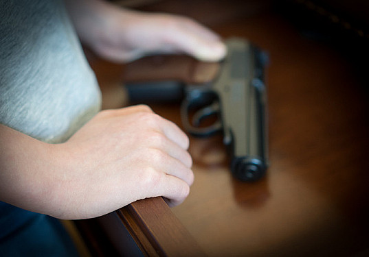 Asking about guns in houses where your child plays featured image