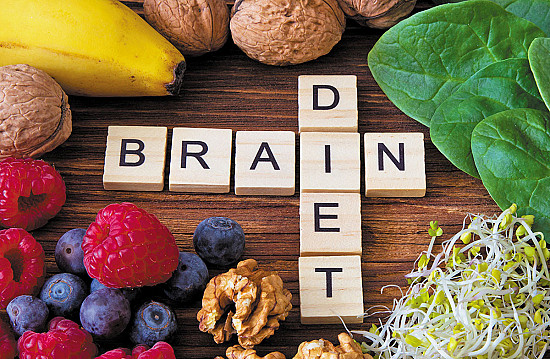 Eating ultra-processed foods tied to cognitive decline featured image